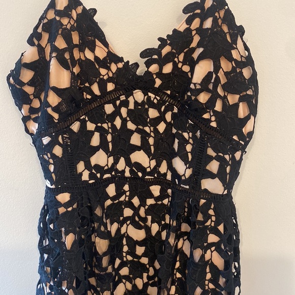 Womens large dress - Picture 2 of 2